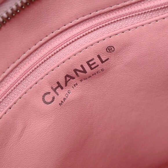 Chanel Pink Calfskin Medallion Tote Handbag - Picture 9 of 10